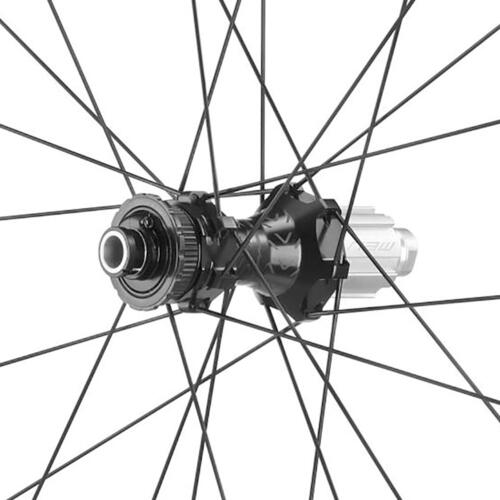Campagnolo Levante Carbon Disc Wheelset
